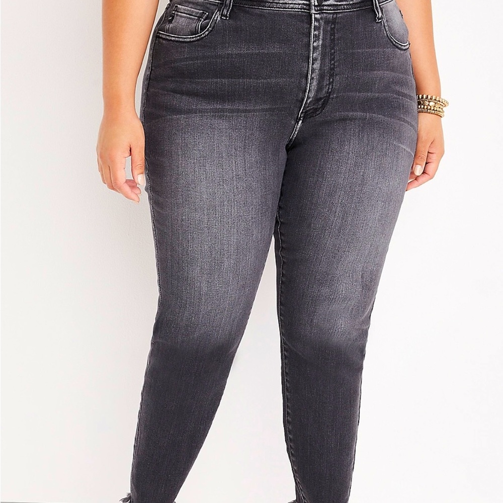 NWT KanCan Black wash High Rise Skinny Sz 22W